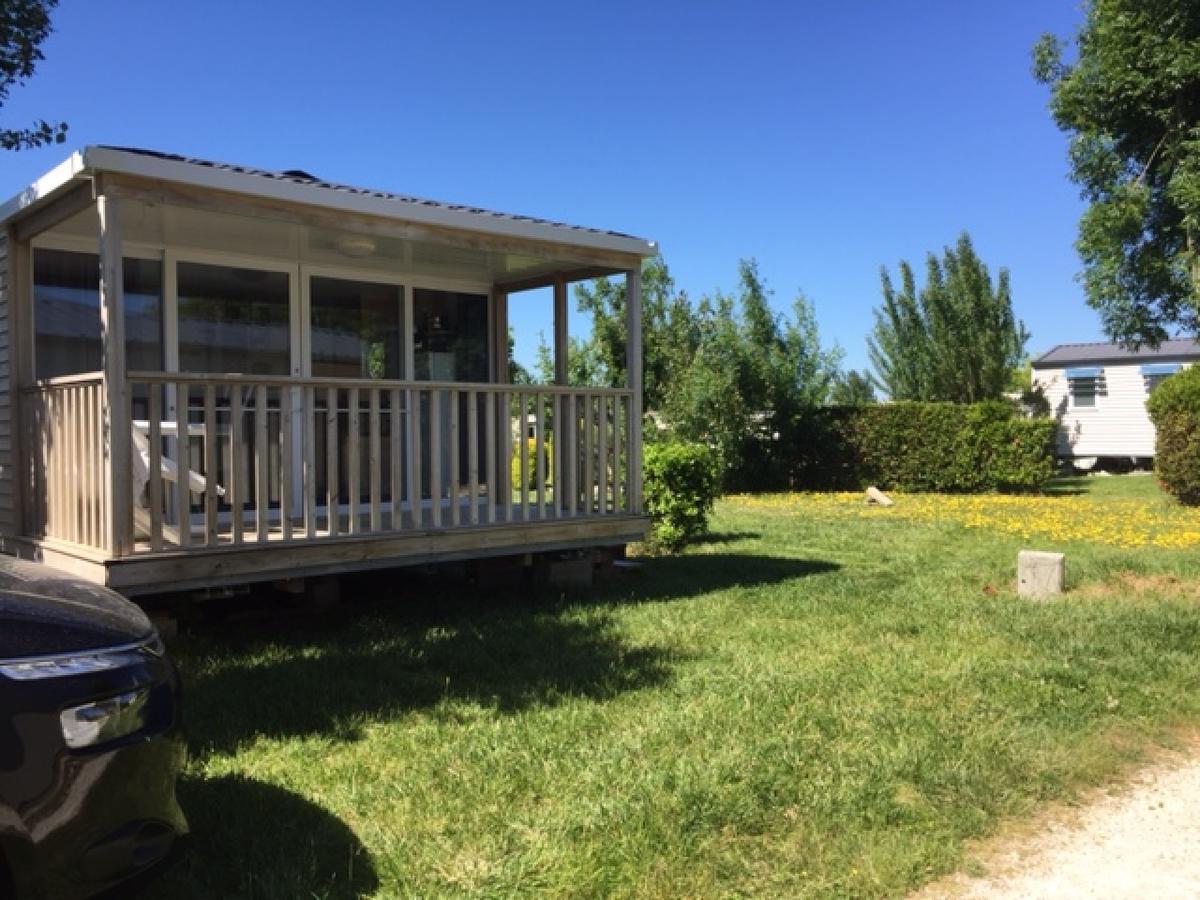 Camping Phare Ouest Saint-Denis-dʼOléron Exterior foto